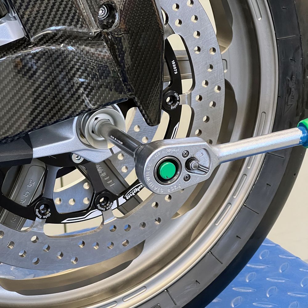 Quick release kit front