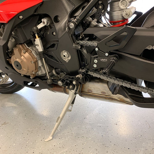 Alpha Racing 2019+ Shift Peg Mounting Slider